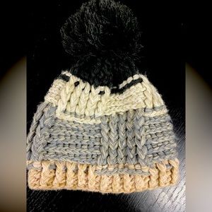 Anthropologie winter hat. “Sleeping on Snow”.